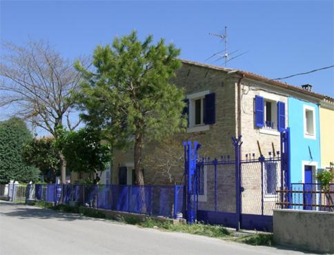 La Casa Della Cicogna Una Casa Al Mare Ideale Anche Per Gli Impegni Di Lavoro O Studio Villa Bellocchi Luaran gambar